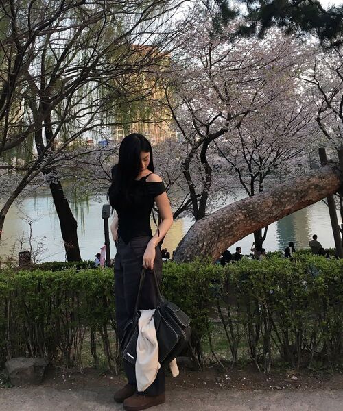 SECONDMONO（セカンドモノローグ）の「W. Layered Off Shoulder Short Sleeve [BLACK]_SEWTS009BLACK（Tシャツ/カットソー・レディース・その他・F）」の22枚目の写真