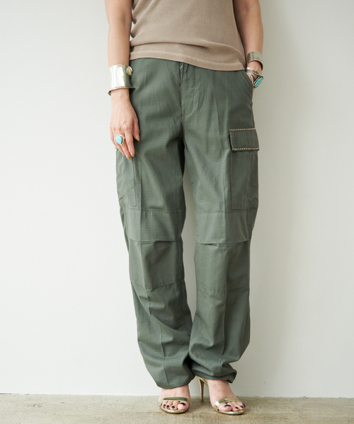 Deuxieme Classe(ドゥーズィエムクラス)の「【MADE IN CALIFORNIA /メイドイン カリフォルニア】Cargo pants(その他パンツ・レディース・カーキ・36/38)」の1枚目の写真