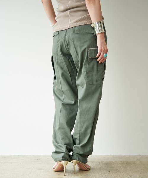 Deuxieme Classe(ドゥーズィエムクラス)の「【MADE IN CALIFORNIA /メイドイン カリフォルニア】Cargo pants(その他パンツ・レディース・カーキ・36/38)」の3枚目の写真