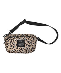 KiU（キウ）の「キウ Kiu 300D フロントポケット ミニ ショルダーバッグ MINI SHOULDER BAG（ショルダーバッグ）」