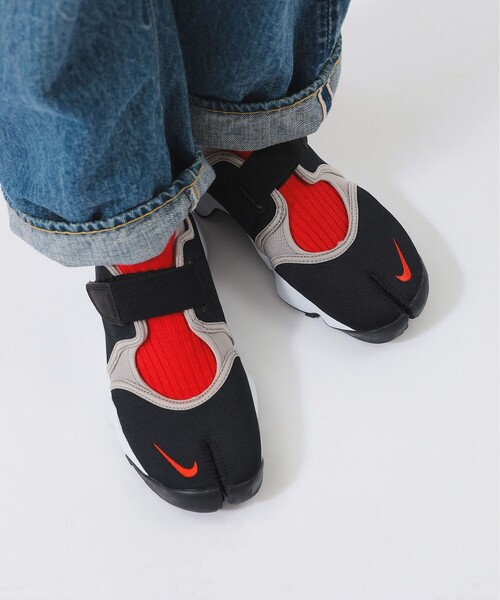 NIKE(ナイキ)の「【WEB限定】NIKE / エアリフト GY(スニーカー・レディース・グレー・23/24/25)」の2枚目の写真