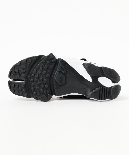 NIKE(ナイキ)の「【WEB限定】NIKE / エアリフト GY(スニーカー・レディース・グレー・23/24/25)」の4枚目の写真