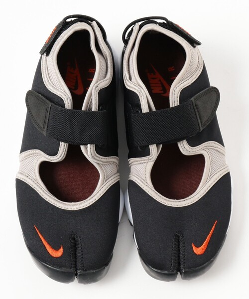 NIKE(ナイキ)の「【WEB限定】NIKE / エアリフト GY(スニーカー・レディース・グレー・23/24/25)」の5枚目の写真