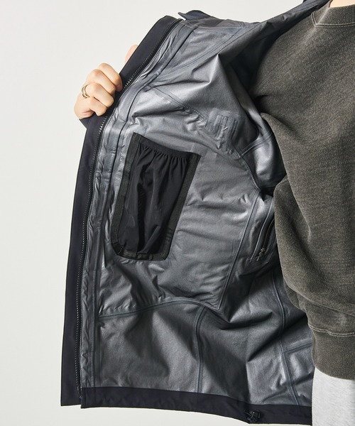 THE NORTH FACE(ザノースフェイス)の「【THE NORTH FACE】WINTERDANCE JACKET(マウンテンパーカー・メンズ・ブラック・L/M)」の16枚目の写真