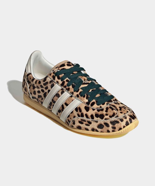 adidas(アディダス)の「【adidas(アディダス)】JAPAN W / ジャパン(スニーカー・レディース・ベージュ系その他・25/24.5/23.5/22.5/25.0cm)」の1枚目の写真
