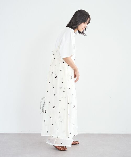Green　Parks（グリーンパークス）の「花柄刺繍キャミワンピース（ワンピース・レディース・アイボリー/ブラウン・FREE）」の16枚目の写真