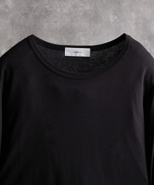 ADRER(アドラー)の「U neck compact silhouette long T / UネックコンパクトシルエットロンT(抗菌防臭機能)(Tシャツ/カットソー・メンズ・ホワイト/ブラック/グレー系1・XS/M/S/L)」の17枚目の写真