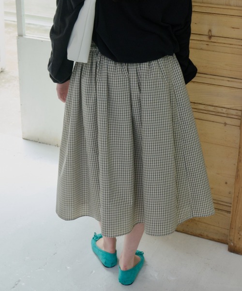 GIUNON（ジウノン）の「shirring frill check skirt / シャーリングフリルチェックスカート（スカート・レディース・アイボリー/ブラック・0/1）」の13枚目の写真