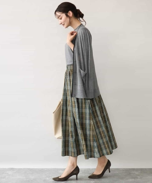 MK MICHEL KLEIN（エムケーミッシェルクラン）の「[洗える]配色カラーニットアンサンブル（カーディガン/ボレロ・レディース・グレー/ネイビー/レッド・38）」の19枚目の写真