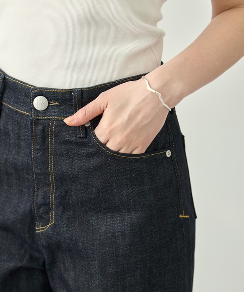 YANUK（ヤヌーク）の「MARY (Baggy Straight) OWI（デニムパンツ・レディース・ダークブルー・23/24/25/26/27）」の5枚目の写真