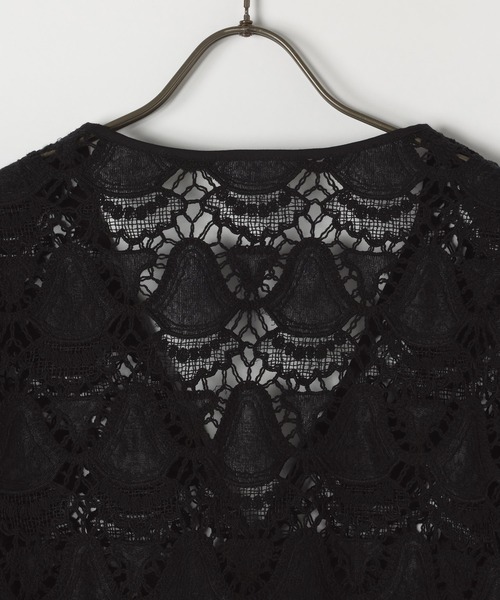 GEORGE'S（ジョージズ）の「スカラップレースカーディガン（カーディガン/ボレロ・レディース・ブラック/オフホワイト・FREE）」の5枚目の写真