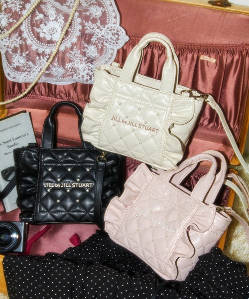 JILL by JILL STUART(ジルバイジルスチュアート)の「<フリルトートミニ>キルティングパールバッグ(ショルダーバッグ・レディース・ホワイト/ブラック/ピンク・FREE)」の6枚目の写真
