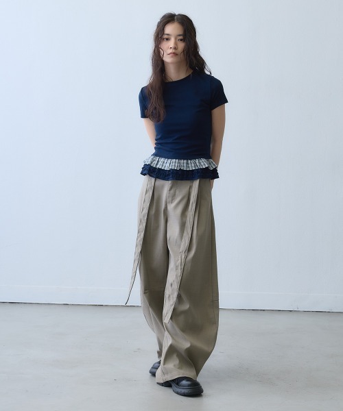 Clum(クルム)の「check frill layered T-shirt / チェックフリルレイヤードTシャツ(Tシャツ/カットソー・レディース・ネイビー・MEDIUM/SMALL)」の5枚目の写真