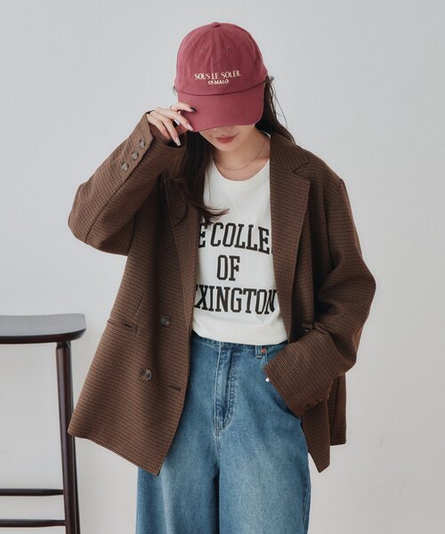 DISCOAT(ディスコート)の「【Enlude】カレッジロゴロンT《ユニセックス》(Tシャツ/カットソー・レディース・オフホワイト/チャコールグレー/バーガンディー・LARGE/MEDIUM)」の4枚目の写真