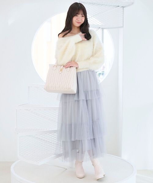 MAJESTIC LEGON(マジェスティックレゴン)の「クラシカルスクエアミディバッグ(ショルダーバッグ・レディース・アイボリー/ブラック・FREE)」の8枚目の写真