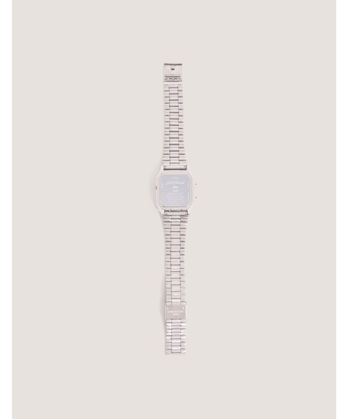 Maison Kitsune(メゾンキツネ)の「CAFE KITSUNE X CASIO VINTAGE WATCH(アナログ腕時計・メンズ・シルバー・U)」の3枚目の写真