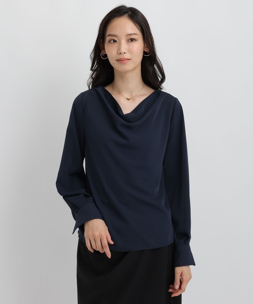 Andemiu(アンデミュウ)の「ドレープブラウスLS/1088453(シャツ/ブラウス・レディース・ネイビー/オフホワイト/ライトピンク・FREE)」の22枚目の写真