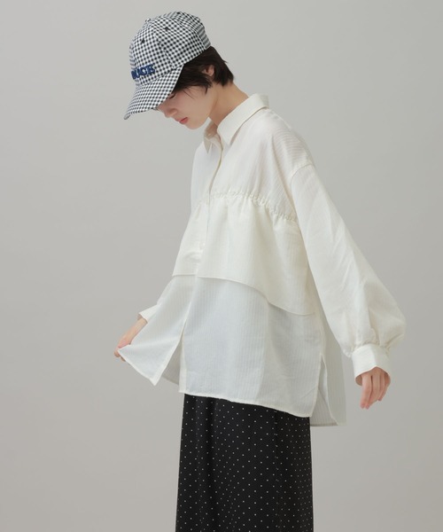 LAKOLE(ラコレ)の「フリルバックシャーリングシャツ / 1056725(シャツ/ブラウス・レディース・アイボリー/ブラック/マスタード/ボルドー・FREE)」の11枚目の写真