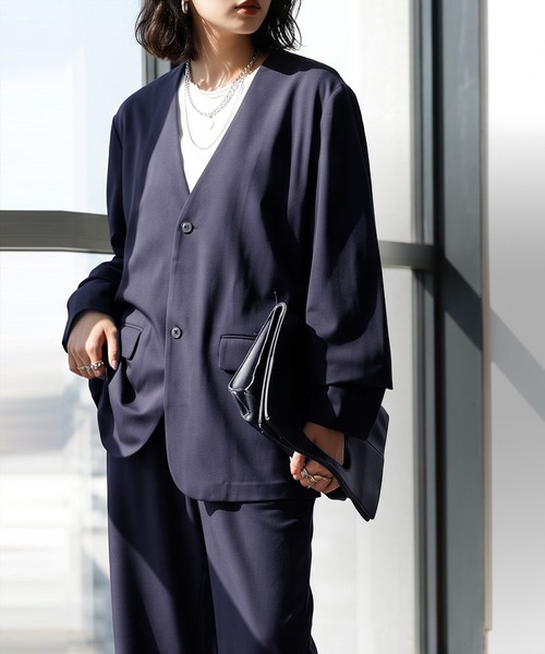 antiqua(アンティカ)の「ストレッチ ノーカラー スーツ ジャケット(ノーカラージャケット・レディース・アイボリー/グリーン/ネイビー/ブラック・L/M)」の12枚目の写真