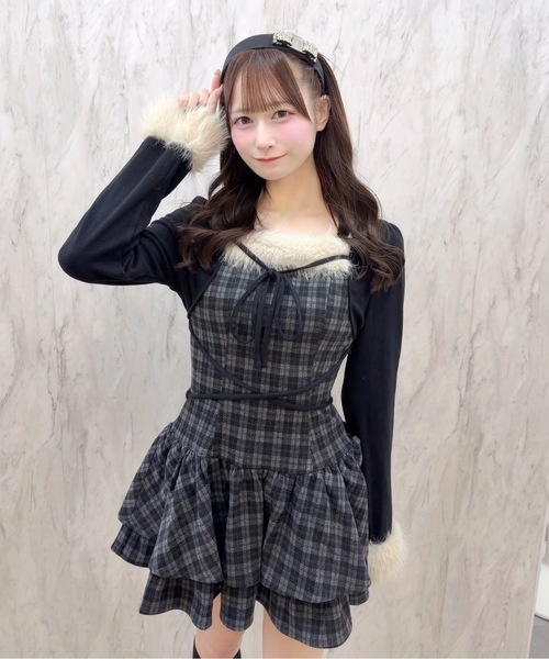 one way(ワンウェイ)の「ファー付きレイヤード風ワンピース(ワンピース・レディース・ブルー系その他/グレー系その他/ブラウン系その他/ブラック系その他・FREE)」の19枚目の写真