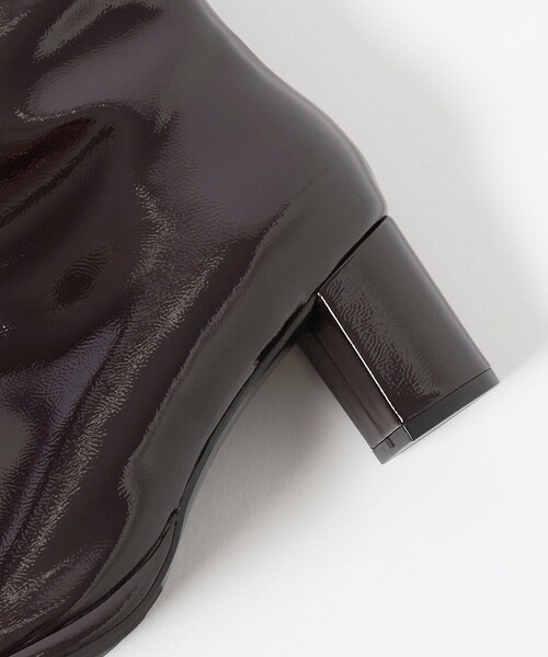 BEAUTY&YOUTH UNITED ARROWS(ビューティーアンドユースユナイテッドアローズ)の「レザーライク オブリーク ショートブーツ(ブーツ・レディース・ブラック/ワイン・37/36/38)」の21枚目の写真