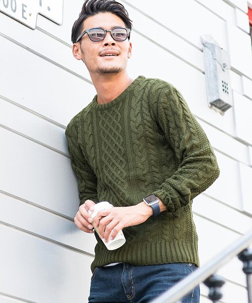 Vicci(ビッチ)の「『vicci/ヴィッチ』ケーブル編みクルーネック長袖ニットセーター(ニット/セーター・メンズ・ホワイト系その他/ホワイト系その他3/ワインレッド/ホワイト系その他6/ブラック/ブラック系その他2/グレー系その他/ブラック系その他/ミックスグレー/ネイビー/アイボリー/ホワイト系その他2/ホワイト系その他4/ホワイト系その他5/ライトグレー/キャメル/ベージュ/オフホワイト/パープル/レッド/カーキ/ホワイト系その他7/インディゴブルー/ピンク/ロイヤルブルー/モカ/グリーン・L/M/LARGE/44/MEDIUM/46/XL)」の18枚目の写真