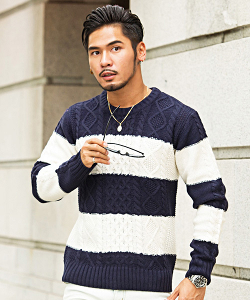 Vicci(ビッチ)の「『vicci/ヴィッチ』ケーブル編みクルーネック長袖ニットセーター(ニット/セーター・メンズ・ホワイト系その他/ホワイト系その他3/ワインレッド/ホワイト系その他6/ブラック/ブラック系その他2/グレー系その他/ブラック系その他/ミックスグレー/ネイビー/アイボリー/ホワイト系その他2/ホワイト系その他4/ホワイト系その他5/ライトグレー/キャメル/ベージュ/オフホワイト/パープル/レッド/カーキ/ホワイト系その他7/インディゴブルー/ピンク/ロイヤルブルー/モカ/グリーン・L/M/LARGE/44/MEDIUM/46/XL)」の5枚目の写真