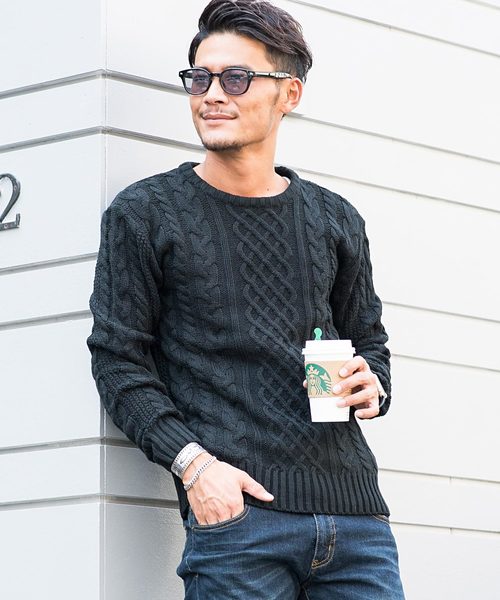 Vicci(ビッチ)の「『vicci/ヴィッチ』ケーブル編みクルーネック長袖ニットセーター(ニット/セーター・メンズ・ホワイト系その他/ホワイト系その他3/ワインレッド/ホワイト系その他6/ブラック/ブラック系その他2/グレー系その他/ブラック系その他/ミックスグレー/ネイビー/アイボリー/ホワイト系その他2/ホワイト系その他4/ホワイト系その他5/ライトグレー/キャメル/ベージュ/オフホワイト/パープル/レッド/カーキ/ホワイト系その他7/インディゴブルー/ピンク/ロイヤルブルー/モカ/グリーン・L/M/LARGE/44/MEDIUM/46/XL)」の11枚目の写真