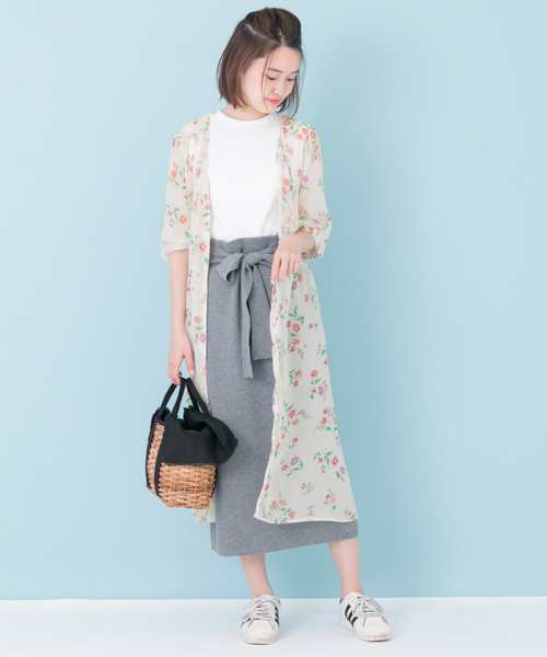 URBAN RESEARCH（アーバンリサーチ）の「楊柳フラワープリントワンピース（ワンピース・レディース・ブラック/オフホワイト・FREE）」の9枚目の写真