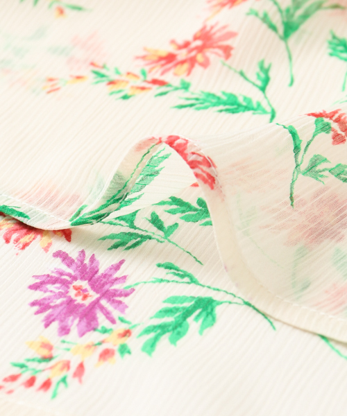 URBAN RESEARCH（アーバンリサーチ）の「楊柳フラワープリントワンピース（ワンピース・レディース・ブラック/オフホワイト・FREE）」の20枚目の写真