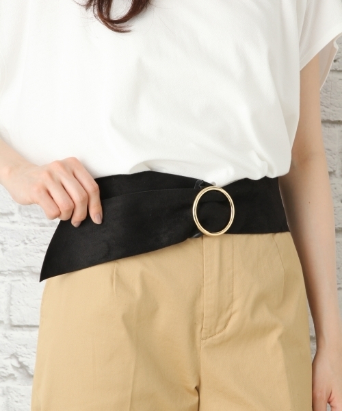 LEPSIM(レプシィム)の「メタルバックルリバーシブルフトベルト 759619(ベルト・レディース・ブラック/グレー・ONE SIZE)」の4枚目の写真