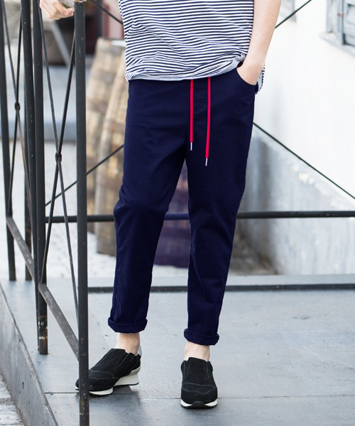 rehacer(レアセル)の「【直営限定】rehacer : Flower Coin Easy Jodhpurs PT(チノパンツ・メンズ・インディゴブルー/ブラック/ベージュ/ネイビー・MEDIUM/SMALL/LARGE)」の4枚目の写真