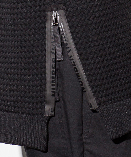 NUMBER (N)INE DENIM（ナンバーナインデニム）の「NUMBER (N)INE DENIM(ナンバーナインデニム)サイドZIPロングニットブルオーバー（ニット/セーター・メンズ・ブラック/ネイビー・SMALL/MEDIUM/LARGE）」の6枚目の写真
