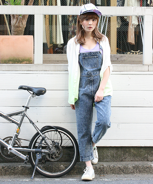 WEGO（ウィゴー）の「WEGO/デニムクロップドサロペット（サロペット/オーバーオール・レディース・ホワイト/インディゴブルー/ダークインディゴブルー・FREE）」の19枚目の写真