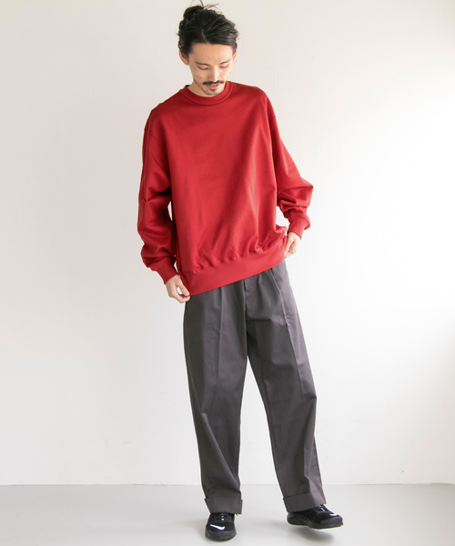 URBAN RESEARCH(アーバンリサーチ)の「COSEI 50/2シルケットバイオSWEAT(スウェット・メンズ・ブラック/レッド/グリーン・2/3)」の4枚目の写真