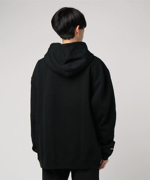 GRIZZLY（グリズリー）の「OG BEAR EMBROIDERED SWEAT PARKA（パーカー・メンズ・ブラック/バーガンディー/ブラック×イエロー/ピンク・MEDIUM/LARGE/X-LARGE/SMALL）」の6枚目の写真