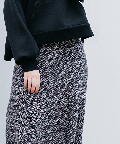 WRAPINKNOT(ラッピンノット)の「【WRAPINKNOT(ラッピンノット)】《STUDIOUS別注》WKジャガードライクスカート(スカート・レディース・ブラック/ベージュ・0/1)」の10枚目の写真