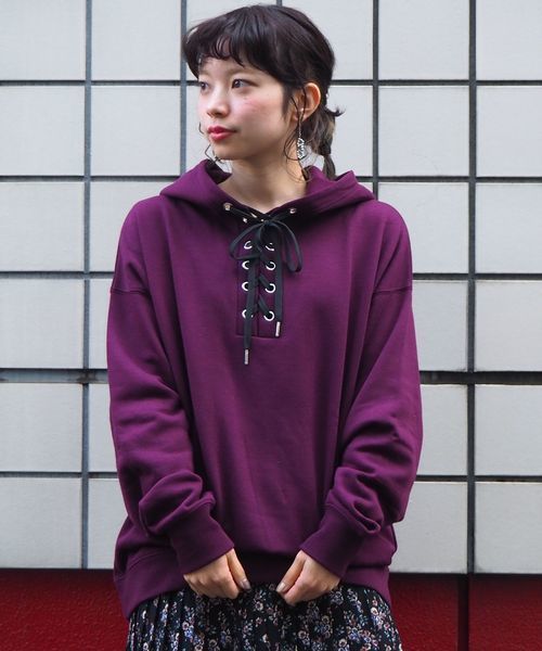 tiptop（ティップトップ）の「裏起毛レースアップBIGパーカー