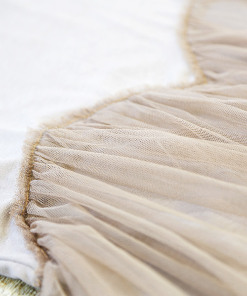 classicalelf（クラシカルエルフ）の「リボンテープ×チュールレースのカットソー（Tシャツ/カットソー・レディース・ブラック/ベージュ/モカ・MEDIUM/LARGE/X-LARGE）」の6枚目の写真