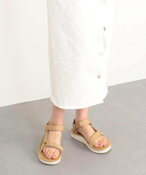 Teva（テバ）の「OC TEVA MID-F UNIVERSAL（サンダル・レディース・ブラック/ベージュ・6/8/7/5）」の10枚目の写真