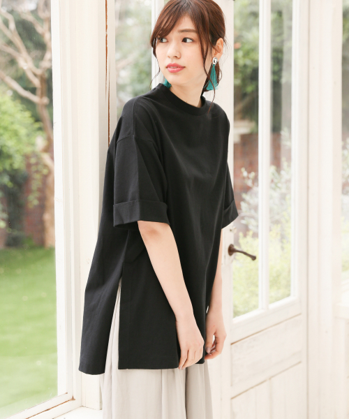 GLOBAL WORK（グローバルワーク）の「USAチュニックT【UVケア】/817520（Tシャツ/カットソー・レディース・ホワイト/ブラック/アイボリー/フューシャピンク/カーキ・MEDIUM/LARGE）」の2枚目の写真