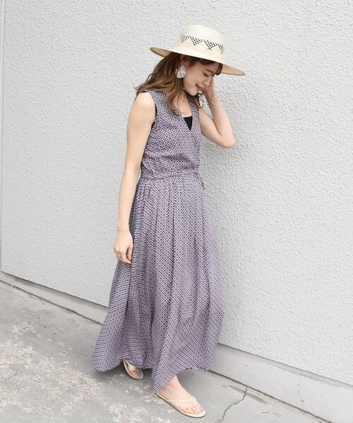 SHIPS(シップス)の「小紋プリントカシュクールワンピース◇(ワンピース・レディース・ライトブルー/ナチュラル・ONE SIZE)」の21枚目の写真