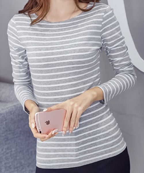 DAY CLOSET(デイ クローゼット)の「【至福のとろみ生地】長袖 ボーダー柄 クルーネック ロング Tシャツ レディース(Tシャツ/カットソー・レディース・A/D/E/F/H/I/B/C/G・L/XL/S/M/XXL)」の20枚目の写真