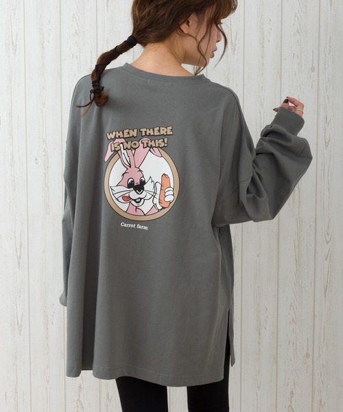 SpRay(スプレイ)の「キャロットファームBIG Tシャツ(Tシャツ/カットソー・レディース・オフホワイト/スミクロ/ライトベージュ/ブルー/ラベンダー・FREE)」の4枚目の写真
