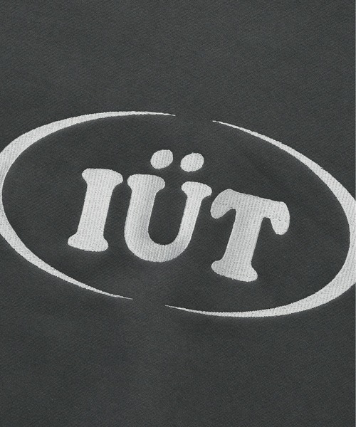 ISTKUNST(イストクンスト)の「【ISTKUNST】OVAL LOGO HOODIE / イストクンスト オーバル ロゴ フーディー(パーカー・メンズ・ベージュ/ブルー/チャコールグレー/ピンク・MEDIUM/LARGE)」の5枚目の写真