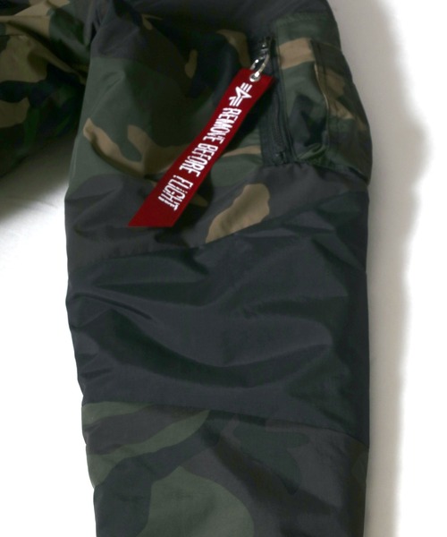 Alpha Industries（アルファインダストリーズ）の「ALPHA/アルファ AVALANCHE  カモフラパーカー PRIMALOFT JACKET（ダウンジャケット/コート・メンズ・グリーン系その他・M/L/XL）」の11枚目の写真