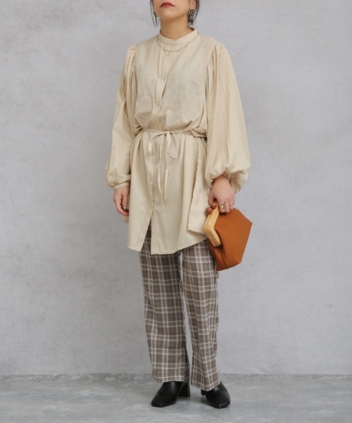 ap retro（アプレトロ）の「刺繍バンドカラーロングシャツ【ZOZOTOWN限定商品】（シャツ/ブラウス・レディース・ブラック/アイボリー/グリーン系その他・FREE）」の11枚目の写真