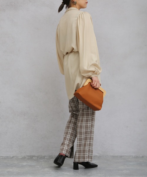 ap retro（アプレトロ）の「刺繍バンドカラーロングシャツ【ZOZOTOWN限定商品】（シャツ/ブラウス・レディース・ブラック/アイボリー/グリーン系その他・FREE）」の18枚目の写真