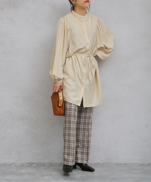 ap retro（アプレトロ）の「刺繍バンドカラーロングシャツ【ZOZOTOWN限定商品】（シャツ/ブラウス・レディース・ブラック/アイボリー/グリーン系その他・FREE）」の14枚目の写真