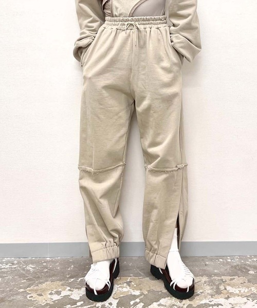 G.V.G.V.（ジーヴィージーヴィー）の「ASYMMETRY THIN STRAP SANDAL（サンダル・レディース・ブラック/ブルー/ホワイト/カーキ・M/L/S）」の19枚目の写真